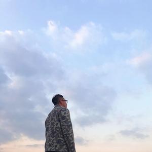 白丝被操高潮娇喘
